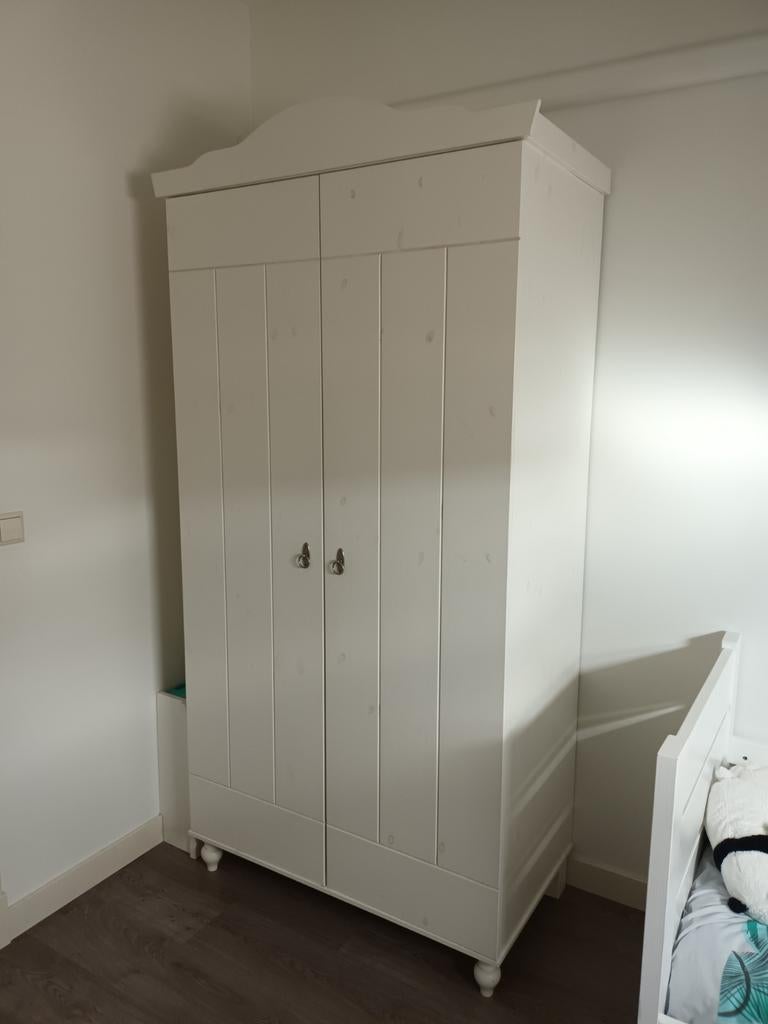 Prachtige kledingkast, Ophalen, Zo goed als nieuw, 50 tot 75 cm, 150 tot 200 cm