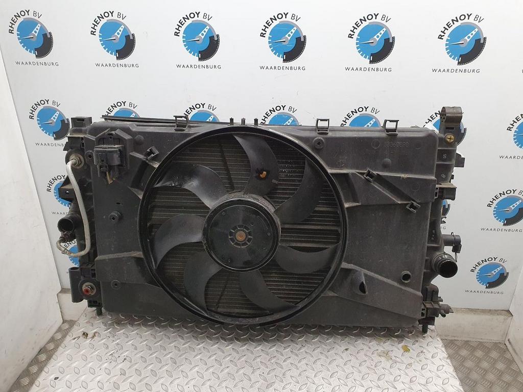 OPEL ASTRA KOELERPAKKET 2013, Ophalen of Verzenden, Gebruikt, Stiba lid