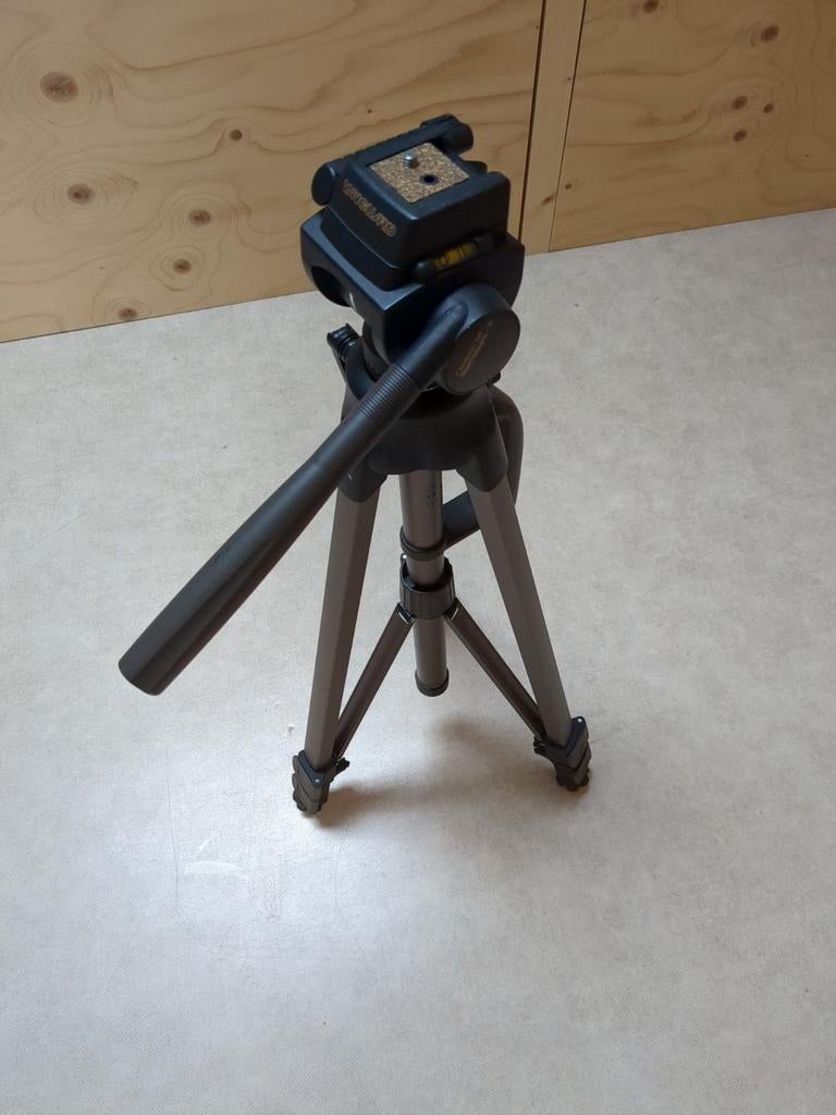 Vanguard Millennium 4 Statief met Balhoofd, Gebruikt, Minder dan 150 cm, Met balhoofd, Ophalen of Verzenden