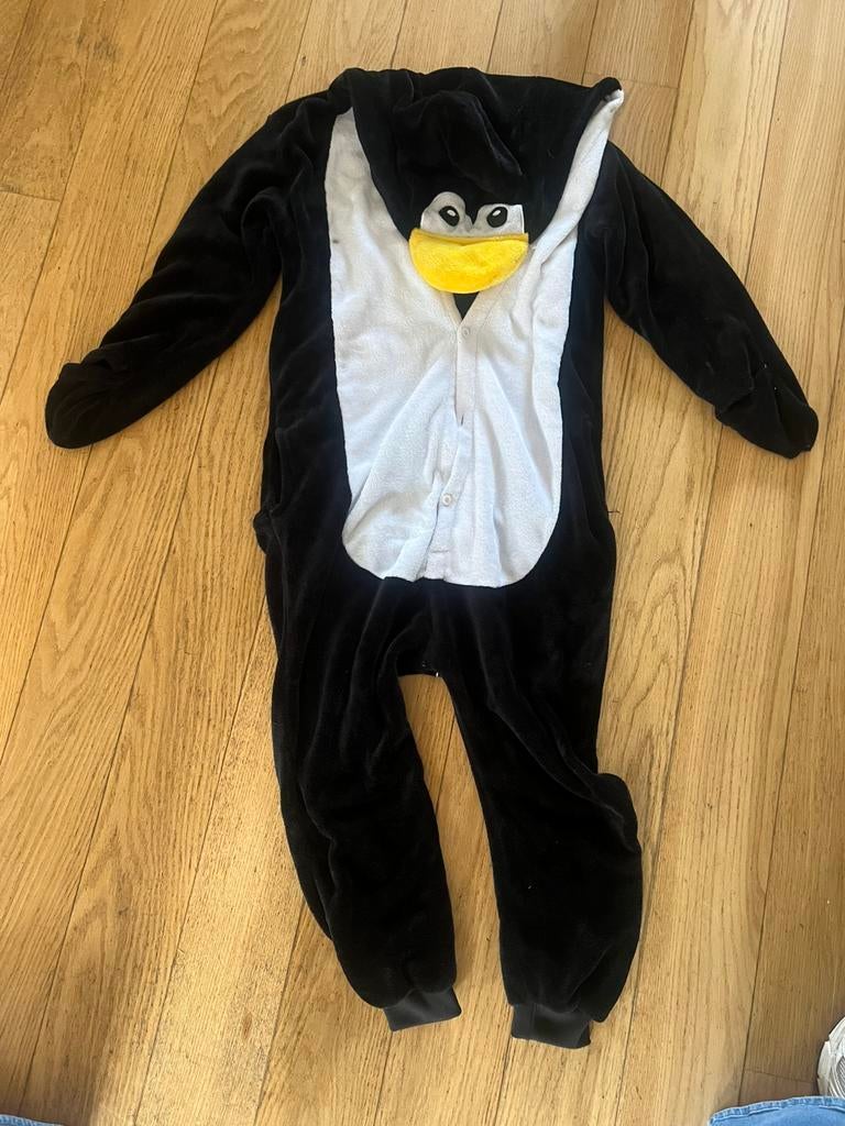 Onesie pinguin circa maat 164, Ophalen, Zo goed als nieuw, 158 t/m 164, Jongen of Meisje