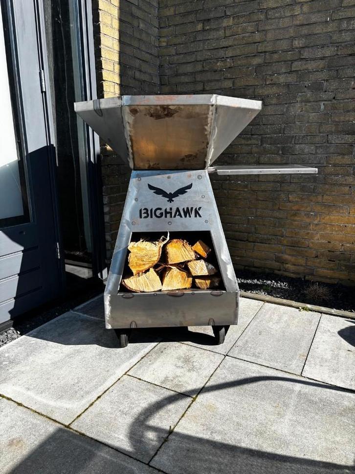 Bighawk BBQ te huur, Hobby en Vrije tijd, Feestartikelen | Verhuur, Nieuw, Overige, Ophalen of Verzenden