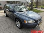 Volvo XC70 2.4 D5 Ocean Race Automaat, Automaat, 1694 kg, 197 €/maand, Blauw