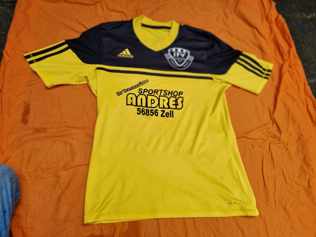 Vintage Adidas Voetbalshirt - JFV Hunsrück E.V. - Maat M, Gebruikt, Shirt, Contact@adidas.com, Adidas AG