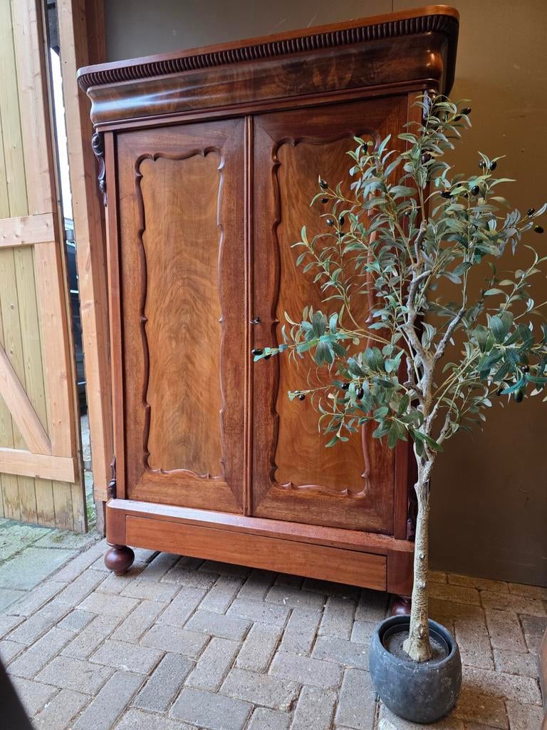Mahonie biedermeier meidenkast kledingkast DEMONTABEL, Antiek en Kunst, Antiek | Meubels | Kasten, Ophalen of Verzenden