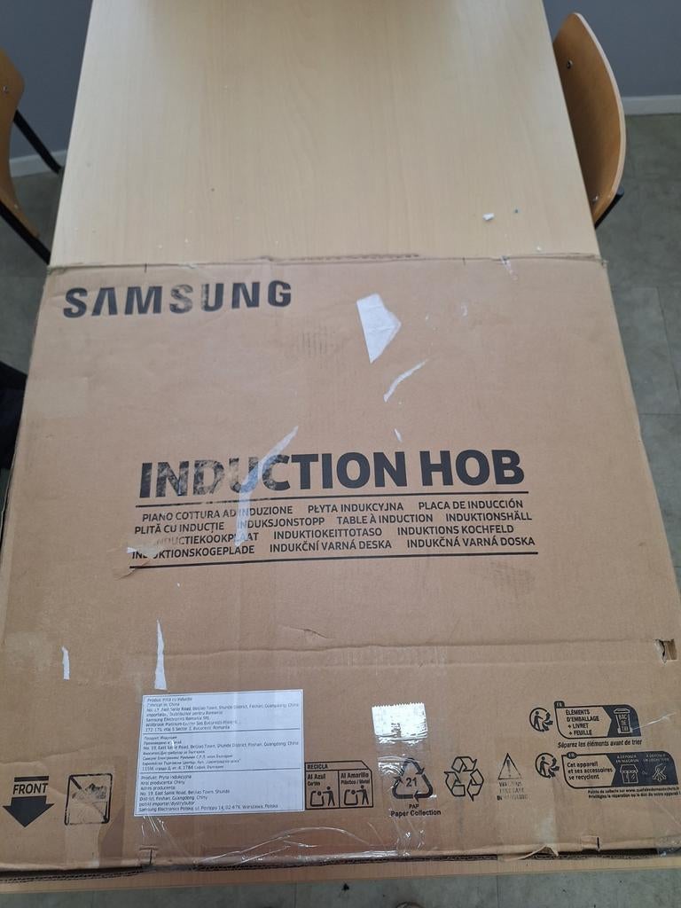 Samsung Inductieplaat - Werkt, maar met een defect, Witgoed en Apparatuur, Kookplaten, Gebruikt, 3 kookzones of minder, Ophalen of Verzenden