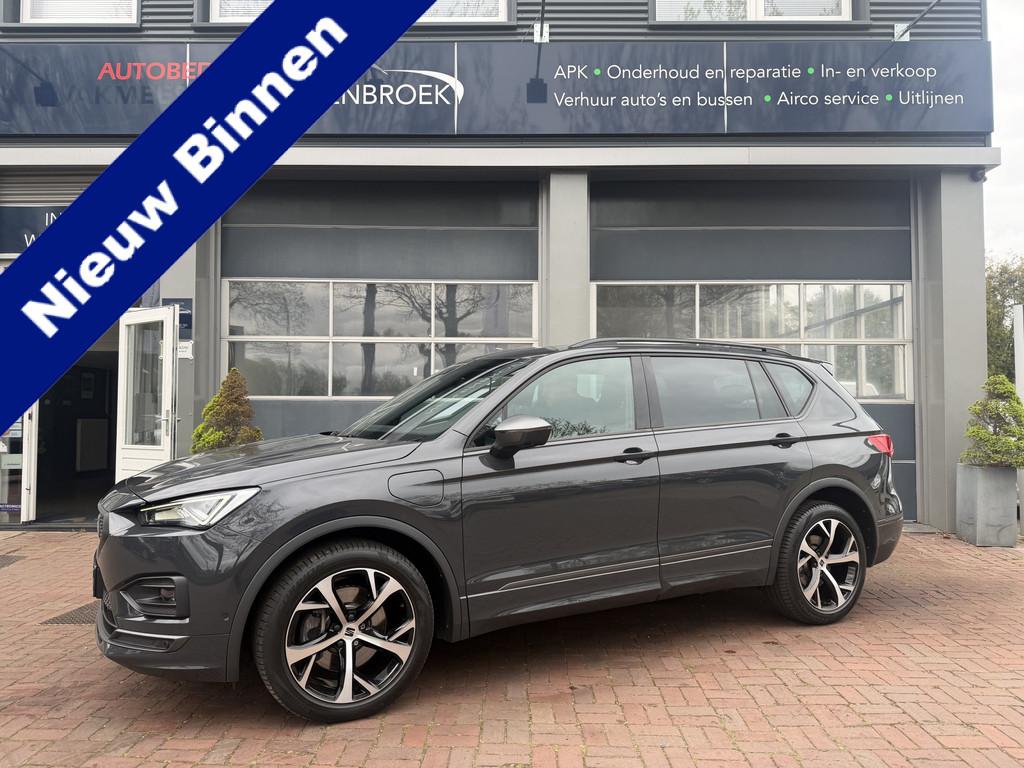 SEAT Tarraco 1.4 TSI e-Hybrid PHEV FR e-Hybrid FR 245PK Pano, Auto's, 4 cilinders, Hybride Elektrisch/Benzine, SUV of Terreinwagen
