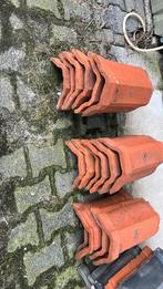 Te koop 26 nokvorsten, Ophalen, Steen of Klei, Zo goed als nieuw, Minder dan 5 m²