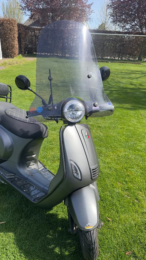 Scooter GTS Toscana Dynamic Corris, Fietsen en Brommers, Brommeronderdelen | Scooters, Ophalen of Verzenden, Zo goed als nieuw