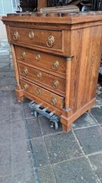 4 laden kastje, Antiek en Kunst, Ophalen