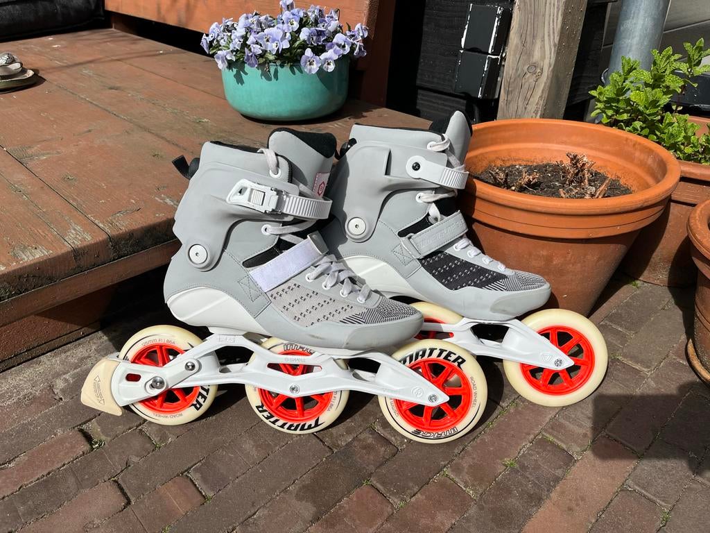 Powerslide Swell Grey Skeelers Maat 42 - 43  Z.g.a.n., Dames, Overige typen, Ophalen of Verzenden, Zo goed als nieuw