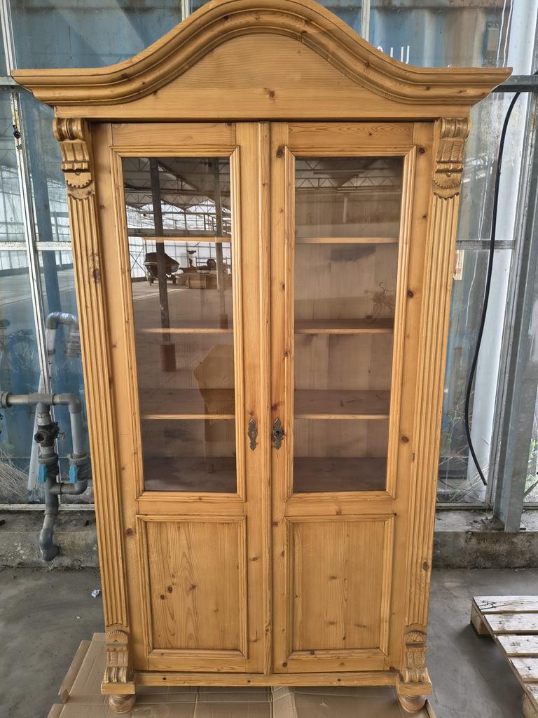 Antieke grenen vitrinekast met glazen deuren hoogte 190cm, Ophalen, Gebruikt, 50 tot 100 cm, 25 tot 50 cm