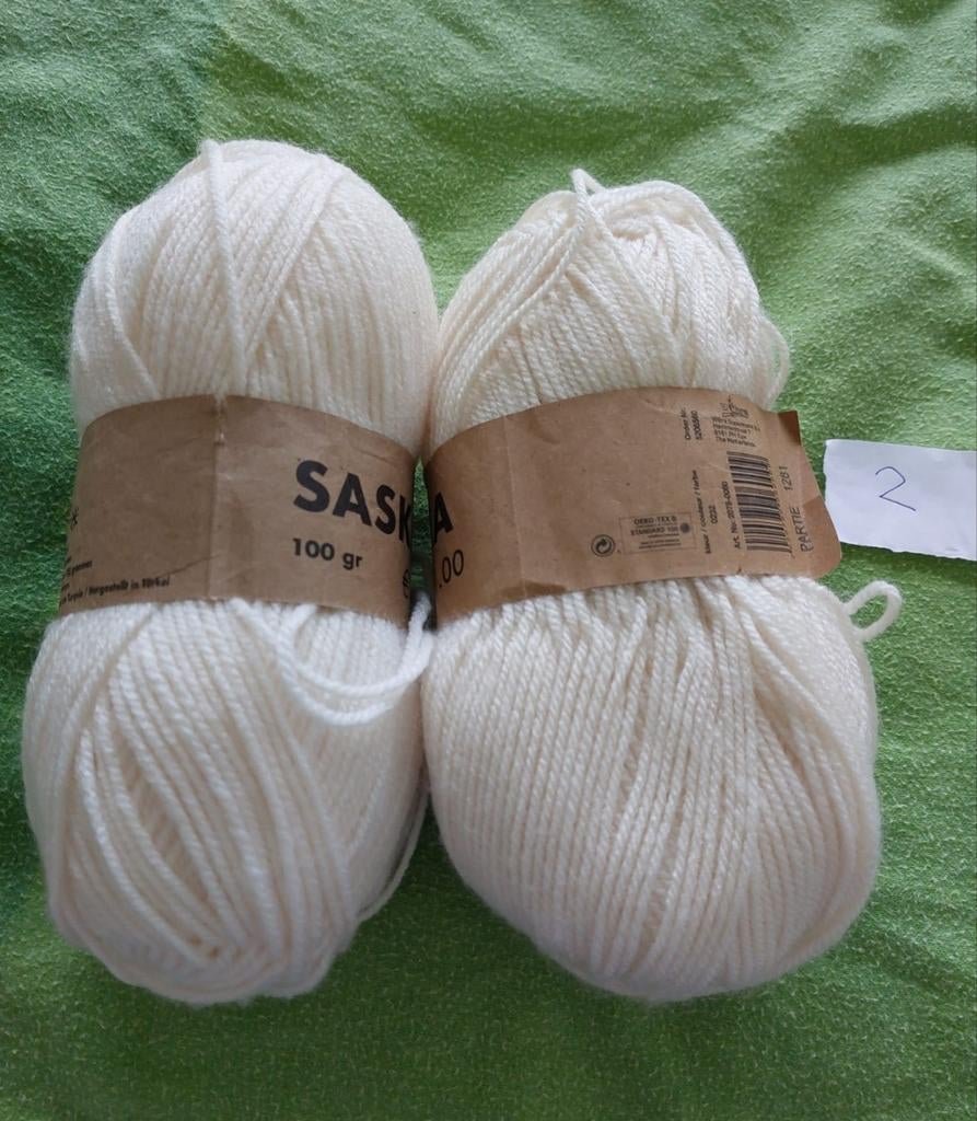 2 bollen wol ivoor kleur (Saskia), Ophalen of Verzenden, Nieuw, Breien of Haken, Wol of Garen