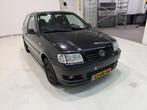 Volkswagen Polo 1.4 Trendline (bj 2001), Airbags, Gebruikt, 31 €/maand, 4 cilinders