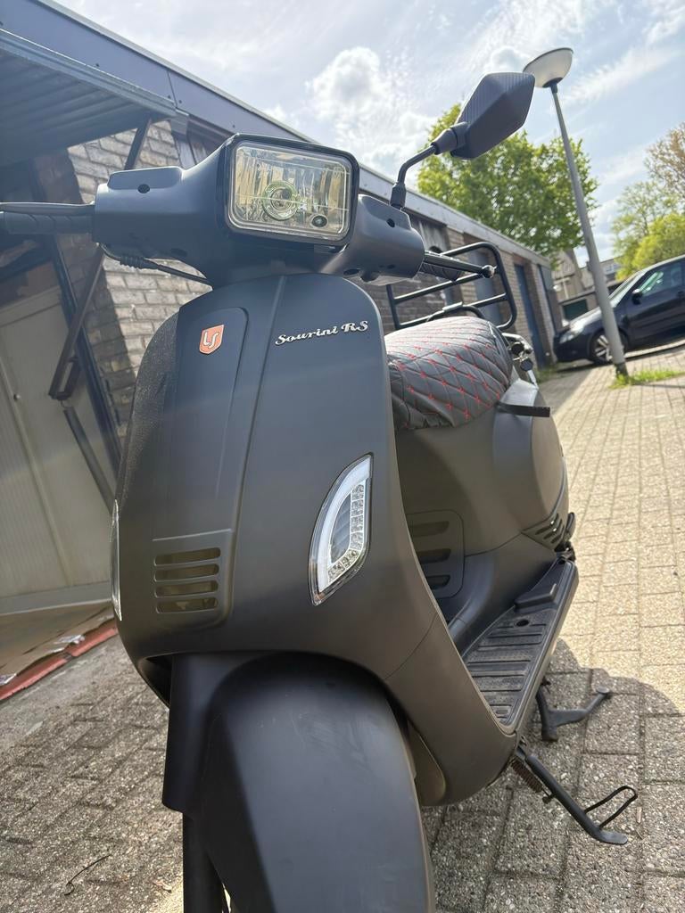 La Sourini RS 2023 scooter, Ophalen of Verzenden, Gebruikt, Maximaal 45 km/u, Benzine