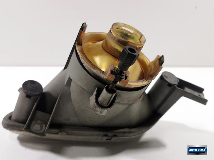 Mistlamp rechts-voor van een Volvo V70, Auto-onderdelen, Gebruikt, -, -, Ophalen of Verzenden