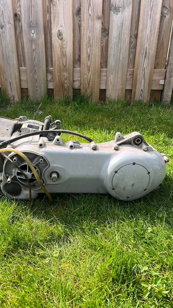 Piaggio Nrg Motorblok C21 2 takt compleet, Ophalen