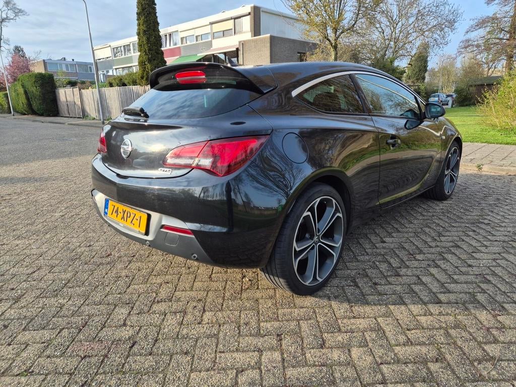 Opel Astra 1.4 16V 103KW GTC 2012 Zwart, Voorwielaandrijving, Stof, Zwart, 4 cilinders