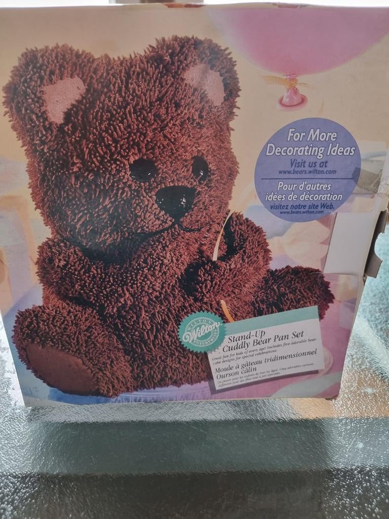 Wilton Bakblik 3D Beer - Zo goed als nieuw, Ophalen of Verzenden, Zo goed als nieuw, Taarten, Bakvorm