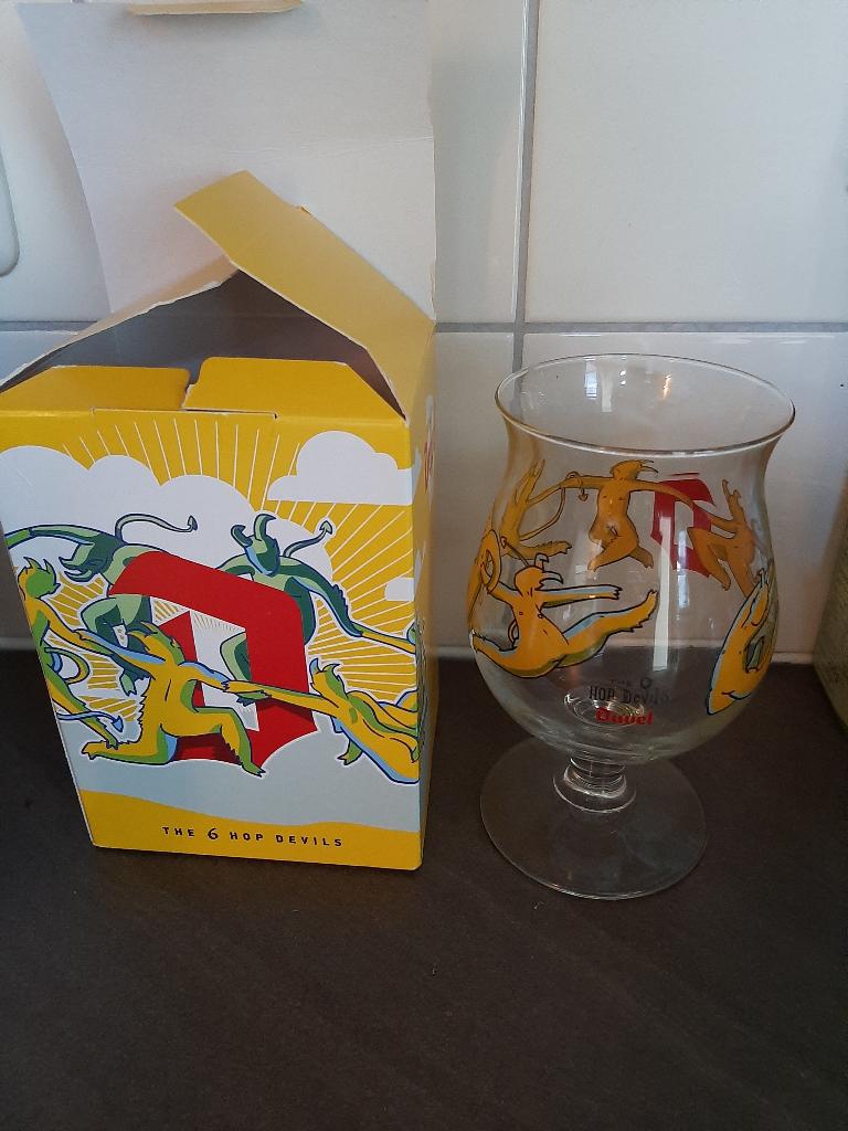 Duvel glas The 6 hop devils Nieuw, Verzamelen, Biermerken, Verzenden, Nieuw, Glas of Glazen, Duvel