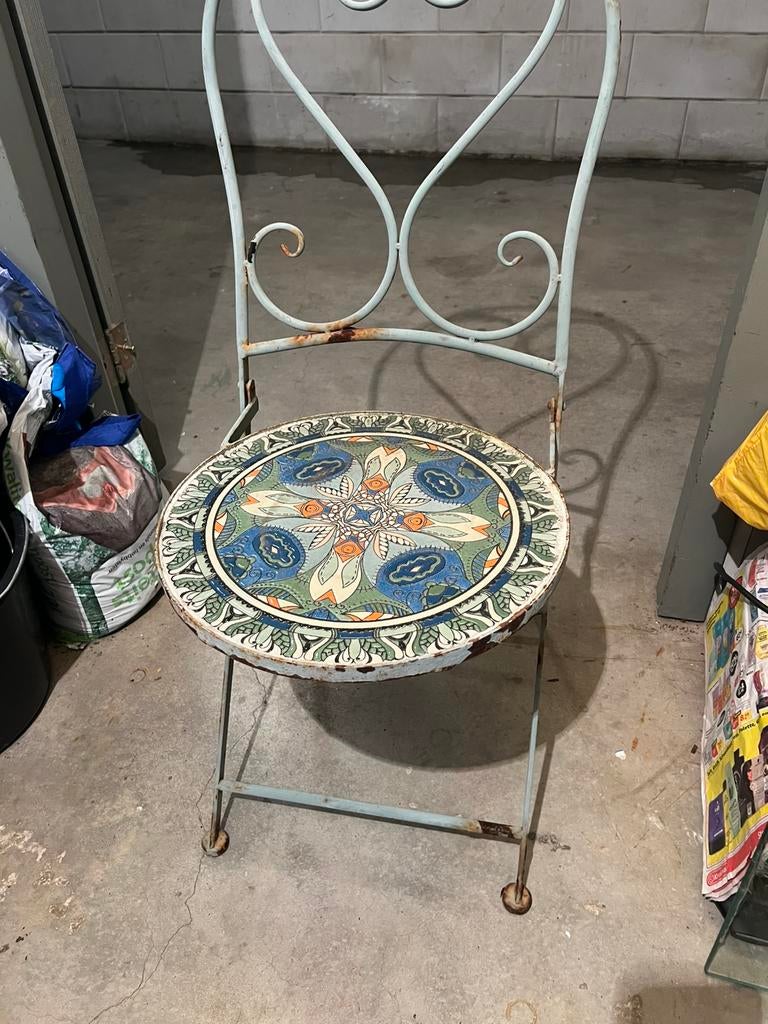 Antieke zware versierde tuinstoel, Tuin en Terras, Tuinsets en Loungesets, Ophalen of Verzenden, Zo goed als nieuw, Overige materialen