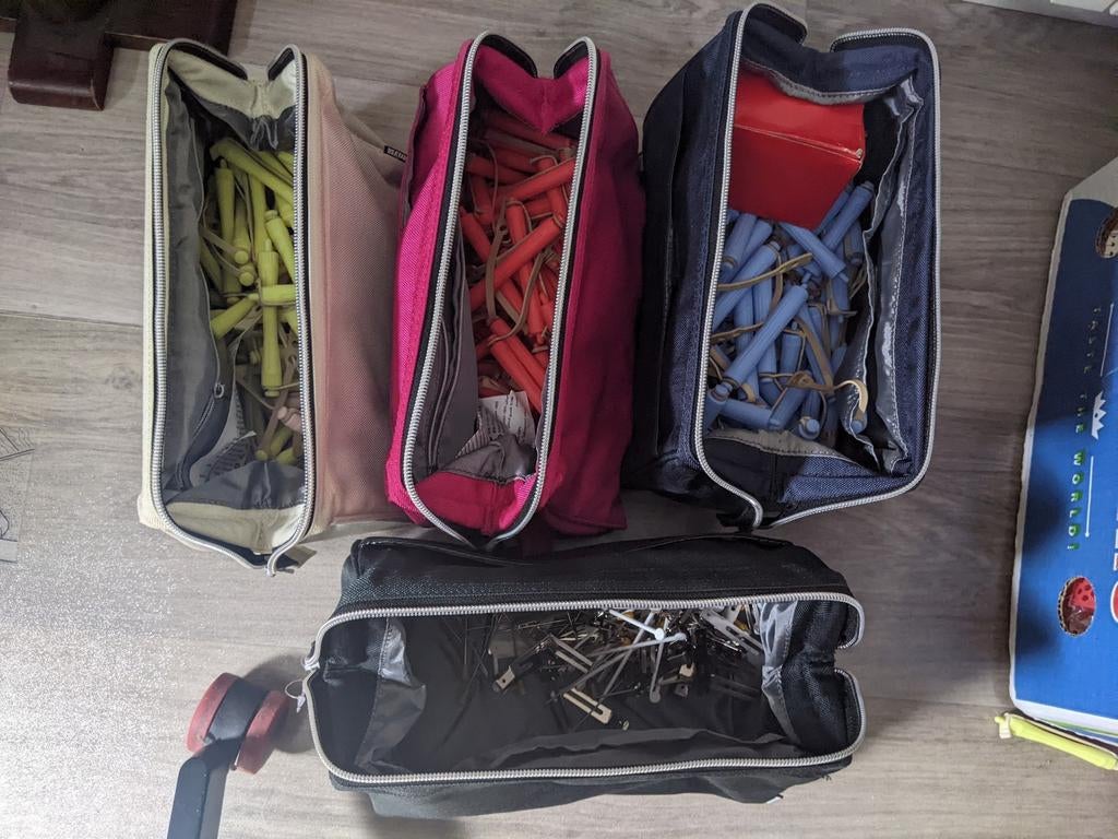 ROC kappersmaterialen set 1e jaar BOL/BBL, incl. lesboeken, Ophalen of Verzenden, Zo goed als nieuw, Overige niveaus, Overige vakken