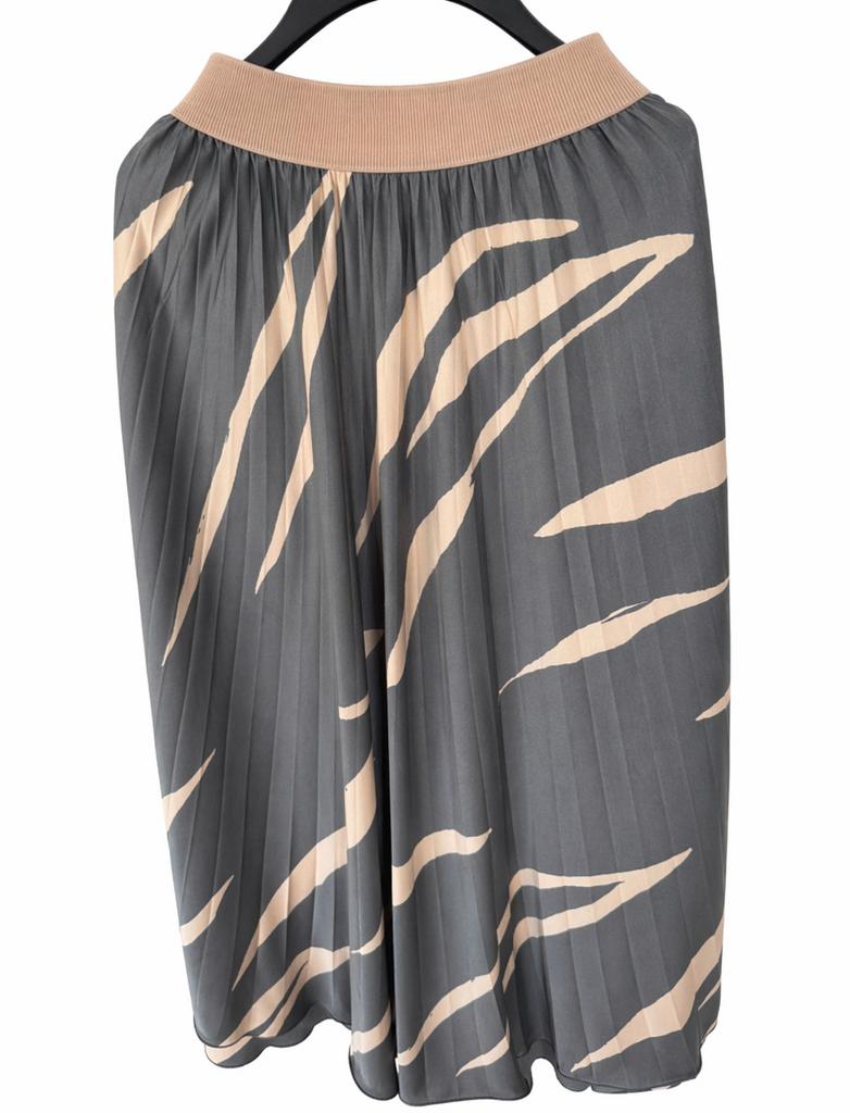 New, unique skirt size S/M (original price 80 euros), Kleding | Dames, Rokken, Ophalen of Verzenden, Zo goed als nieuw, Beige