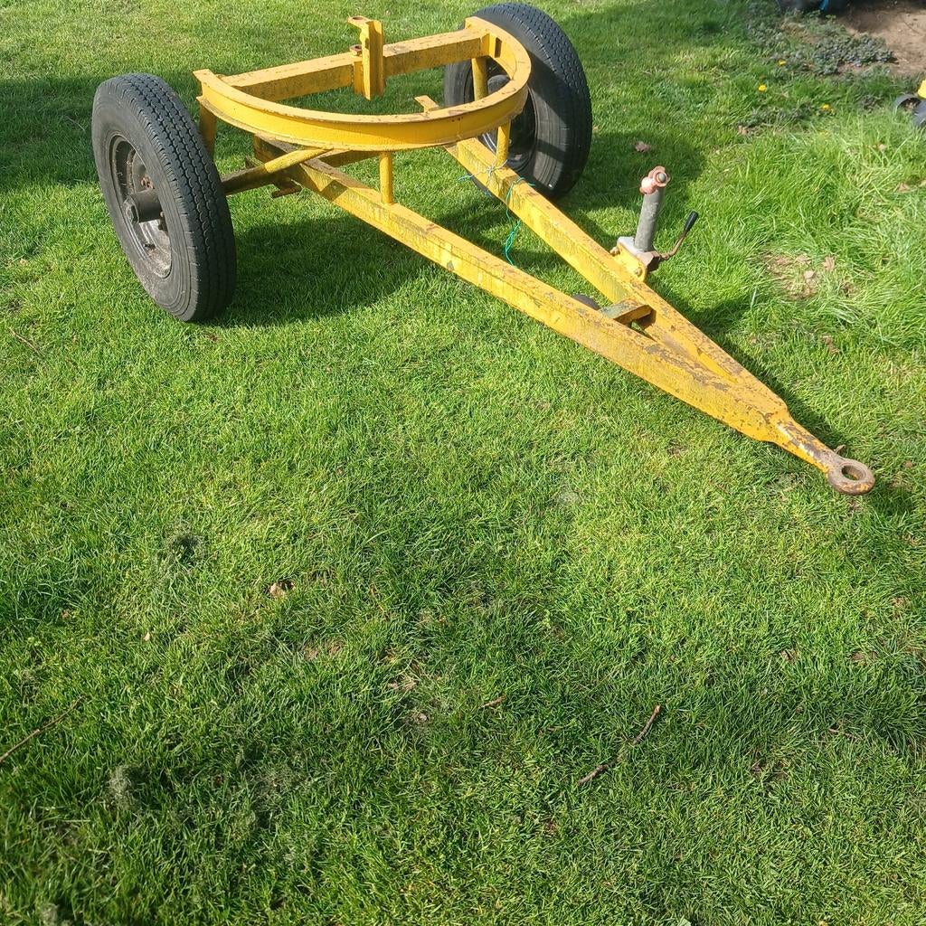 Dolly voor tractorvoertuigen, Ophalen