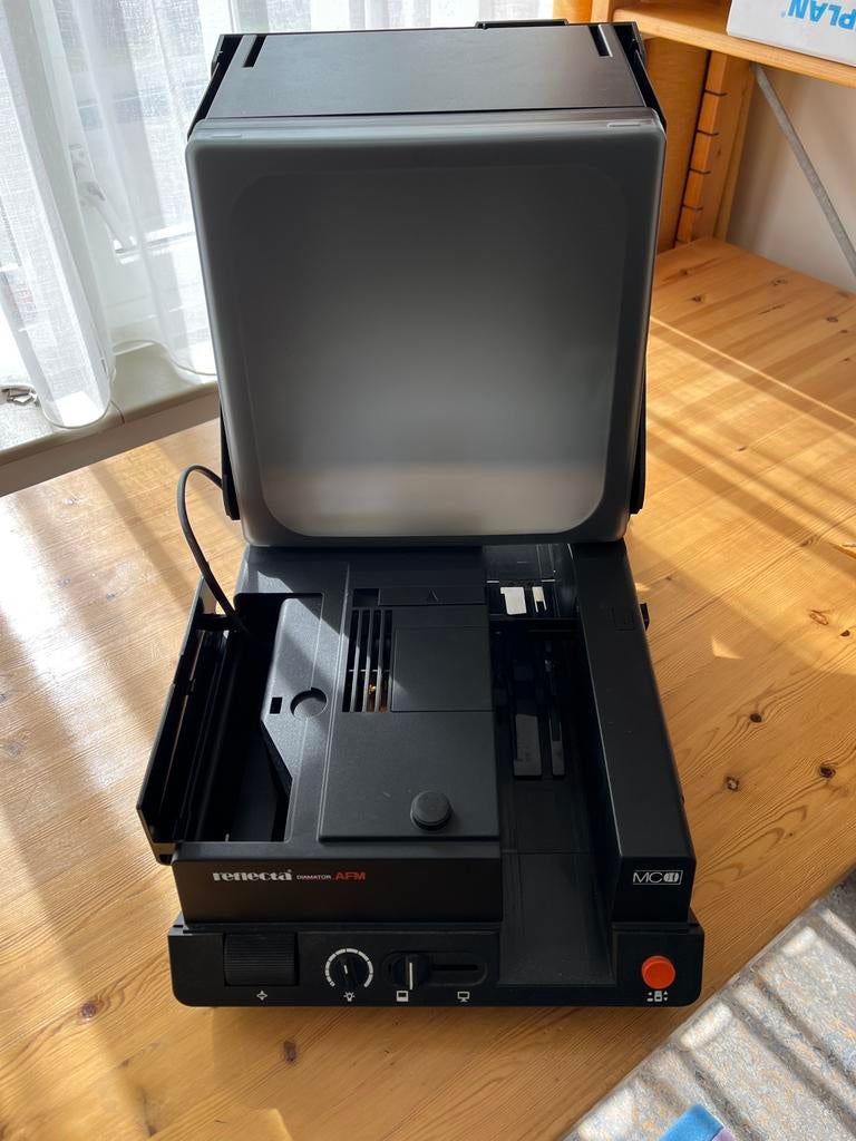 Reflecta Diamator diaprojector AFM MC-II in goede staat, Ophalen of Verzenden, Zo goed als nieuw