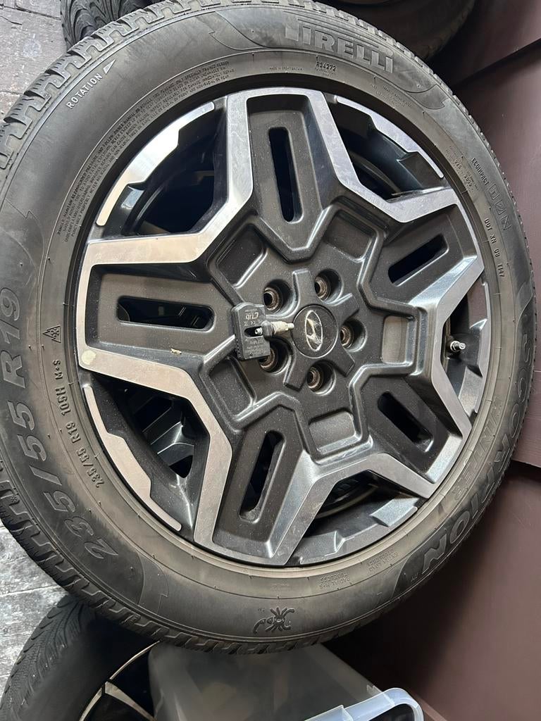 Hyundai santa fe/ tucson velg 235/55R19, Ophalen, Gebruikt