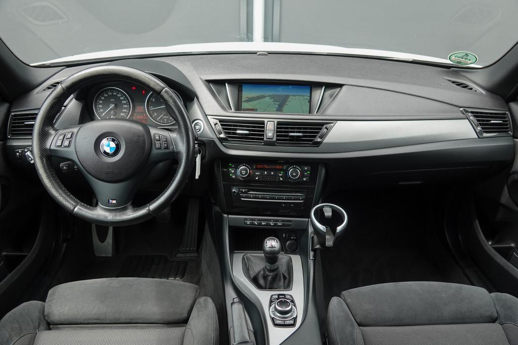 BMW X1 xDrive28i 245Pk | High Executive | M-Sport | Shadowli, Auto's, BMW, Gebruikt, 4 cilinders, 2000 kg, Alcantara