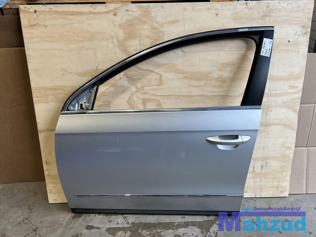 VW PASSAT B6 VARIANT Zilver LA7W Links voor deur portier 200, Auto-onderdelen, Carrosserie en Plaatwerk, Deur, Volkswagen, Voor