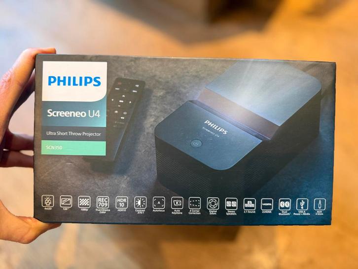 Philips Screeneo U4 short range projector, Audio, Tv en Foto, Beamers, Zo goed als nieuw, LED, Full HD (1080), Ophalen