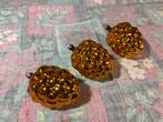 3 stuks mooie diep goudkleurige kerstballen, Diversen, Kerst, Ophalen of Verzenden, Gebruikt