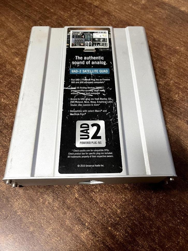 UAD Satellite 2 + UAD plugin bundle, Audio, Tv en Foto, Professionele Audio-, Tv- en Video-apparatuur, Gebruikt, Audio, Ophalen of Verzenden