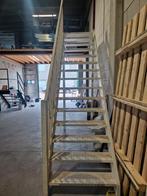 Houten trap, Doe-het-zelf en Verbouw, Ophalen of Verzenden, Zo goed als nieuw, Minder dan 2 meter
