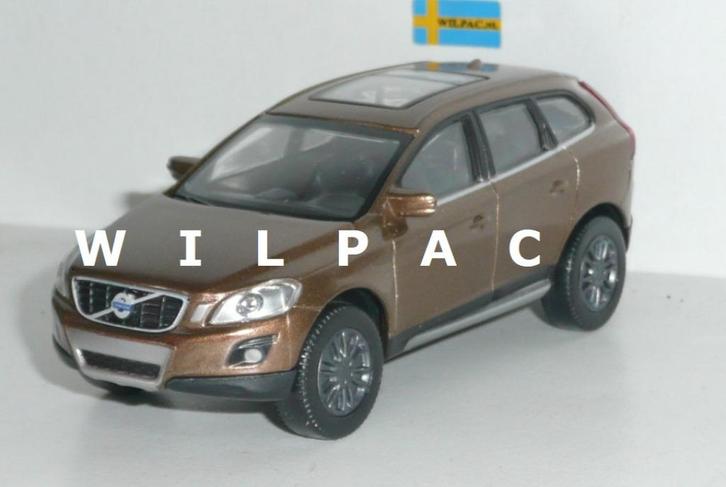 Volvo. XC60 terra brons metall. Motor. Art 1:43 .-L spiegel., Hobby en Vrije tijd, Modelauto's | 1:43, Nieuw, Auto, Overige merken