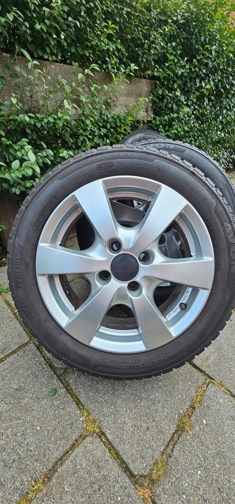 VW Up! Winterbanden met Lichtmetalen Velgen, Auto-onderdelen, Banden en Velgen, Banden en Velgen, Winterbanden, 15 inch, 165 mm