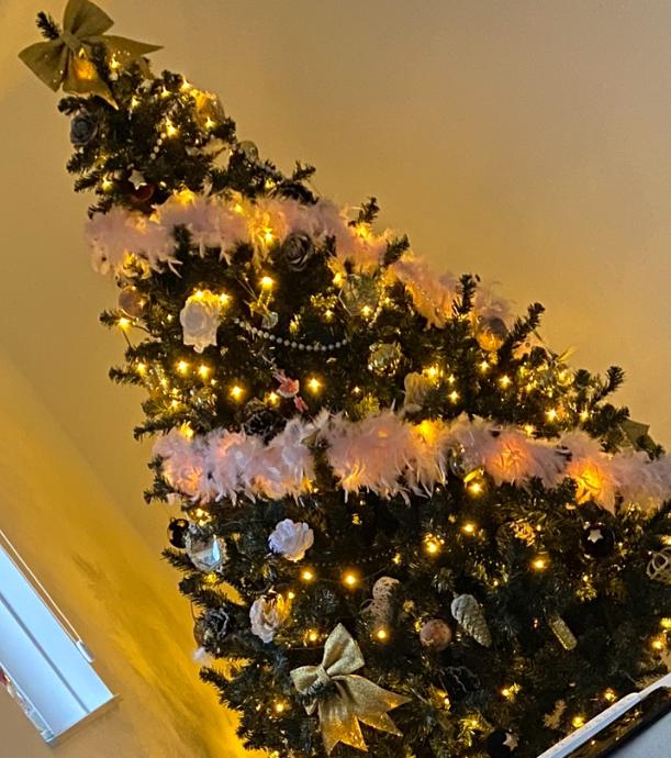 Prachtige hele volle kunst kerstboom –compleet met luxe hoes, Huis en Inrichting, Woonaccessoires | Kunstplanten en Kunstbloemen