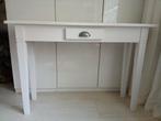 Mooie witte sidetable van massief hout., Huis en Inrichting, Tafels | Sidetables, Ophalen, Gebruikt, 100 tot 150 cm, Landelijk