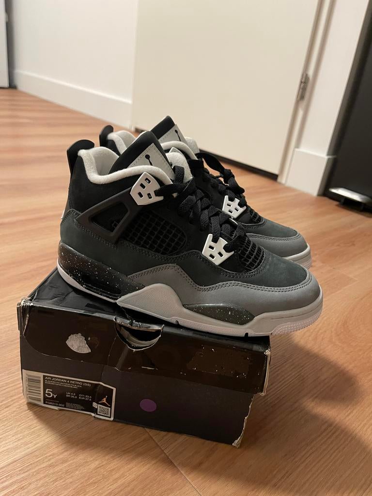 Jordan 4 fear GS US5y 37.5, Zwart, Nieuw, Ophalen of Verzenden, Sneakers of Gympen