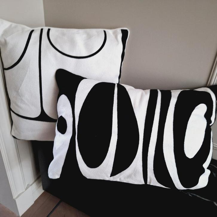 Eichholtz luxe zwart witte sierkussens nieuw, Huis en Inrichting, Zitzakken, Nieuw, Zwart, Ophalen of Verzenden