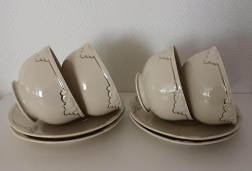 Kop en schotel crème wolkjes en zilveren lijnen, Antiek en Kunst, Antiek | Servies los, Ophalen of Verzenden