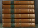 Oosthoeks encyclopedie jaarboeken + Wereldhistorie 1979-1983, Boeken, Encyclopedieën, Gelezen, Diverse auteurs, Ophalen of Verzenden