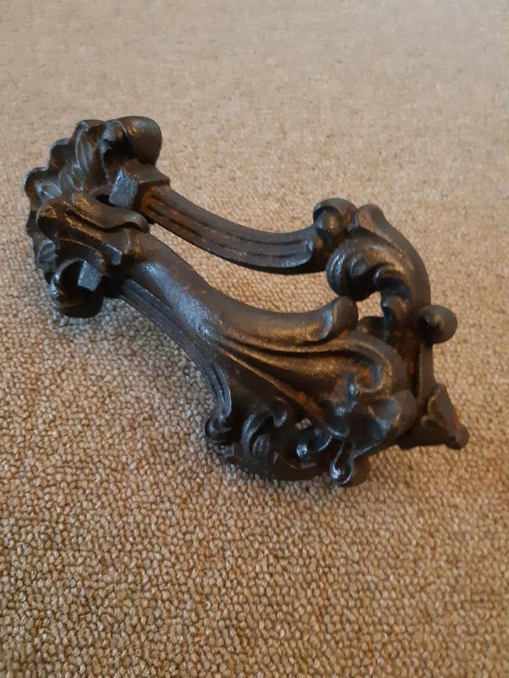 Antieke gietijzeren deurklopper, Antiek en Kunst, Antiek | Overige Antiek, Ophalen of Verzenden