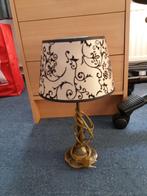 Een lampje met een koper/brons-kleurige voet., Gebruikt, Ophalen of Verzenden, Minder dan 50 cm, Modern met klassiek gecombineerd.