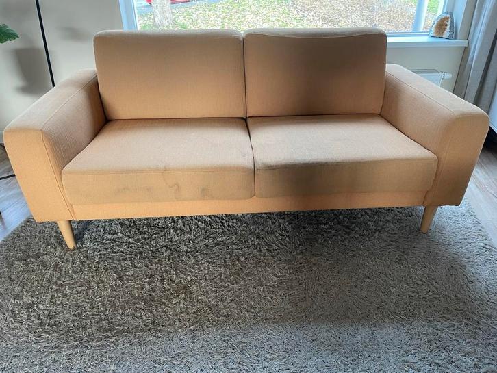 Gratis: Leen Bakker TOM 2.5 Zits Bank - geel, Huis en Inrichting, Banken | Bankstellen, Gebruikt, Rechte bank, Tweepersoons, 200 tot 250 cm