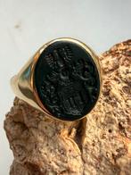 Gouden Cavalier zegelring 14K - 9 gram, Gebruikt, 19 tot 20, Heer, Ophalen of Verzenden