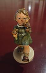 Goebel Hummel Beeldje Meisje met Uil, Ophalen of Verzenden, Zo goed als nieuw, Hummel