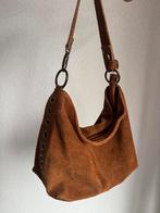 Vintage cognac bruine leren suede schouder tas, Vintage, Bruin, Schoudertasje, Vintage