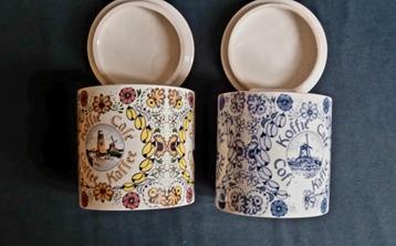 Vintage Delft Polychrome Koffiepotten beschikbaar voor biedingen